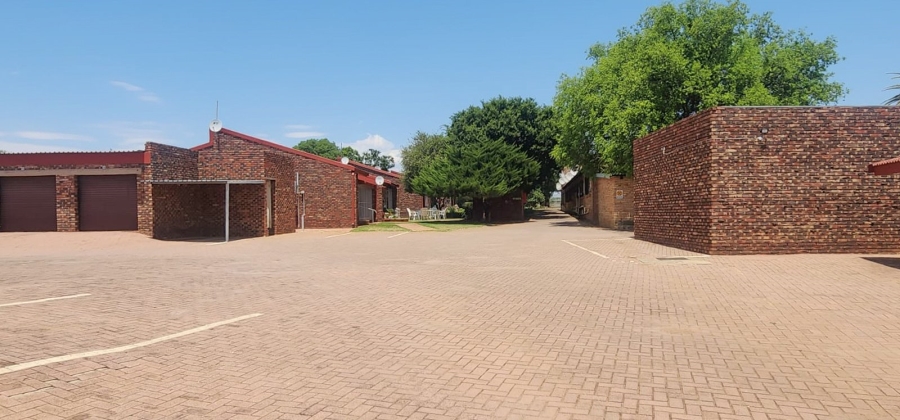 2 Bedroom Property for Sale in Oudorp North West
